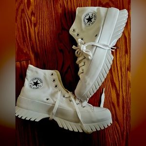 SOLD OFFLINE - Chuck Taylor All Star Lugged